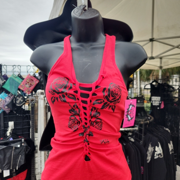 Tank LIVE Fast - Picture 4 of 16